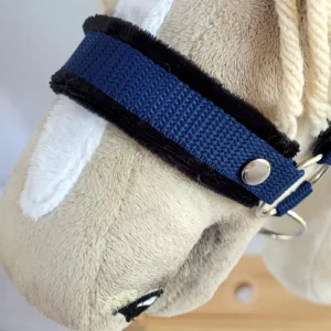 Alternative view of Fellhalfter A3 | Marineblau mit schwarzem Fell